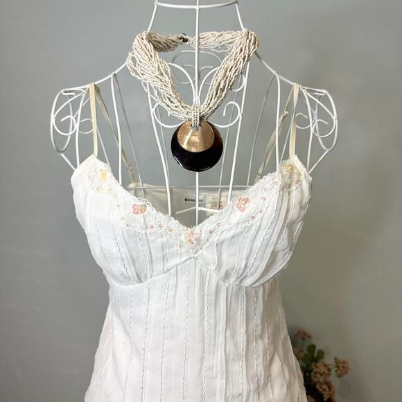 Gorgeous vintage y2k white fairy sequin babydoll cami tank top - Picture 4 of 8